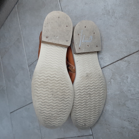 Rare Like Smug by Prophecy Brown Leather Booties Size 7.5 - Picture 12 of 12